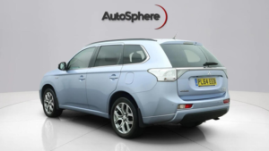 2014 Mitsubishi Outlander 2.0h 12kwh Gx4h CVT 4WD Euro 5 (s/s) 5dr in Blue — image 3