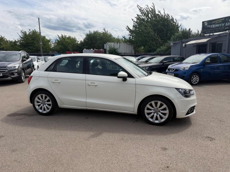 2014 Audi A1 1.6 Tdi Sport Sportback Euro 5 (s/s) 5dr in White — image 1