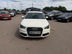 2014 Audi A1 1.6 Tdi Sport Sportback Euro 5 (s/s) 5dr in White — image 2