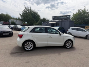 2014 Audi A1 1.6 Tdi Sport Sportback Euro 5 (s/s) 5dr in White — image 6