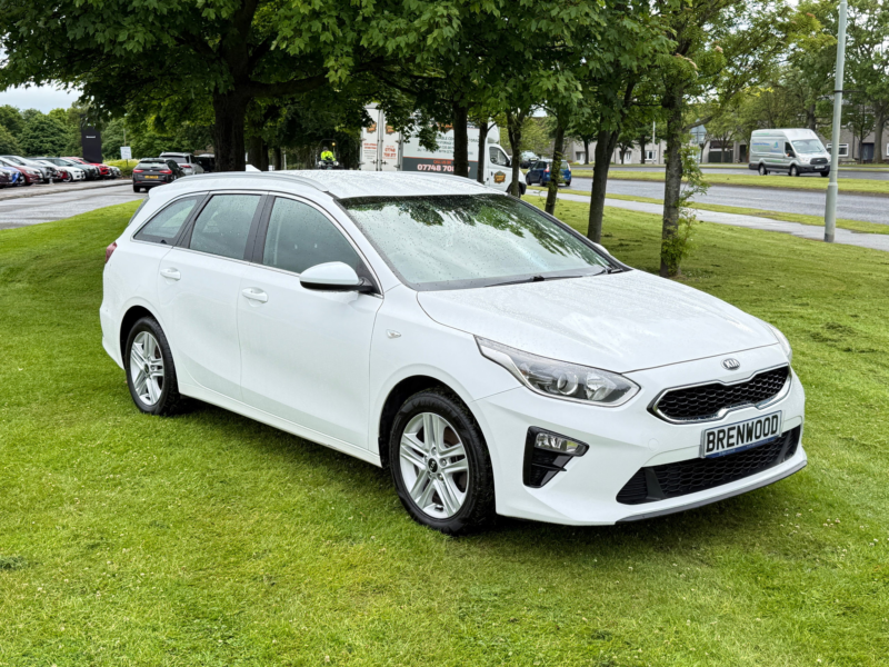 2019 Kia Ceed 1.6 Crdi Eco 2 Sportswagon 5dr Diesel Manual Euro 6 (s/s) (114 Bhp) in White — image 1