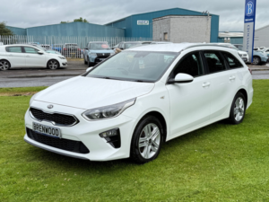 2019 Kia Ceed 1.6 Crdi Eco 2 Sportswagon 5dr Diesel Manual Euro 6 (s/s) (114 Bhp) in White — image 4