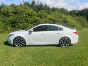 2013 Vauxhall Insignia 2.8 T V6 Vxr Supersport in White — image 5