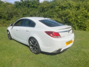 2013 Vauxhall Insignia 2.8 T V6 Vxr Supersport in White — image 6