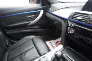 2019 BMW 3 Series 2.0 320d M Sport Touring Euro 6 (s/s) 5dr in Blue — image 6
