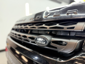 2013 Land Rover Range Rover Evoque 2.2 Sd4 Pure in Black — image 6