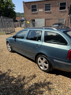 2006 Skoda Octavia 1.9 Tdi Elegance in Green — image 3