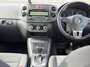 2010 Volkswagen Golf Plus 1.4 Tsi Se DSG Euro 5 5dr in Silver — image 2