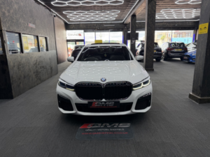 2019 BMW 7 Series 3.0 740ld Xdrive M Sport Saloon in White — image 6