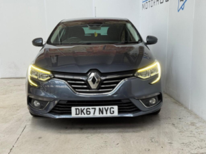 2017 Renault Megane 1.2 Tce Dynamique S Nav Euro 6 (s/s) 5dr in Grey — image 2