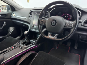 2017 Renault Megane 1.2 Tce Dynamique S Nav Euro 6 (s/s) 5dr in Grey — image 3