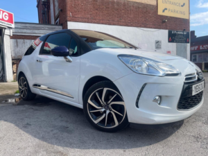 2015 Citroen Ds3 1.6 E-Hdi Dstyle Plus Euro 5 (s/s) 3dr in White — image 5