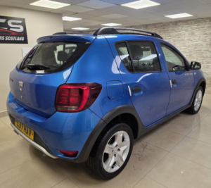 2017 Dacia Sandero Stepway 1.5 Dci Ambiance Hatchback 5dr Diesel Manual Euro 6 (s/s) (90 Ps) in Blue — image 4