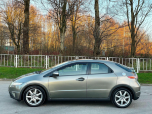 2007 Honda Civic 1.8 I-Vtec Ex I-Shift 5dr in Grey — image 5