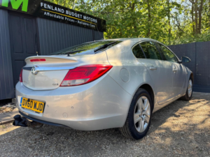 2010 Vauxhall Insignia 2.0 Cdti Ecoflex Exclusiv Euro 5 5dr in Silver — image 6