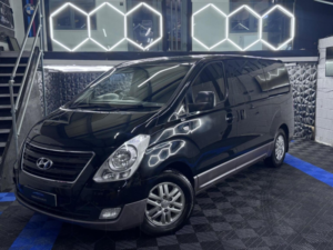 2016 Hyundai I800 2.5 Crdi Se Auto Euro 6 5dr in Black — image 6
