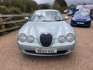 2003 Jaguar S-Type 2.5 V6 Se 4dr in Silver — image 3