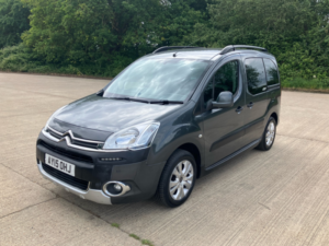 2015 Citroen Berlingo 1.6 Hdi Xtr in Grey — image 6