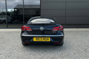 2013 Volkswagen Cc 2.0 Tdi Bluemotion Tech Gt in Black — image 4