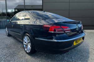 2013 Volkswagen Cc 2.0 Tdi Bluemotion Tech Gt in Black — image 5