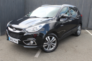 2015 Hyundai Ix35 1.7 Crdi Premium in Black — image 3