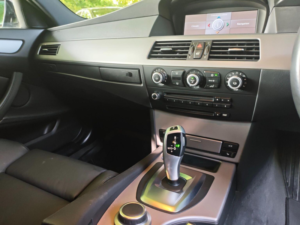 2007 BMW 5 Series 2.5 525i M Sport Touring Auto Euro 4 5dr in Blue — image 2