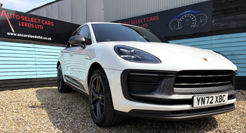 2022 Porsche Macan 2.0t T SUV 5dr Petrol Pdk 4WD Euro 6 (s/s) (265 Ps) in White — image 1