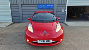 2016 Nissan Leaf 30kwh Acenta in Red — image 2