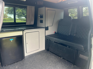 1999 Volkswagen Transporter T4 Campervan in Silver — image 3