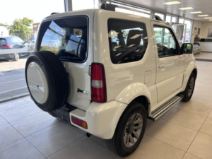 2016 Suzuki Jimny 1.3 Vvt Sz4 in White — image 6
