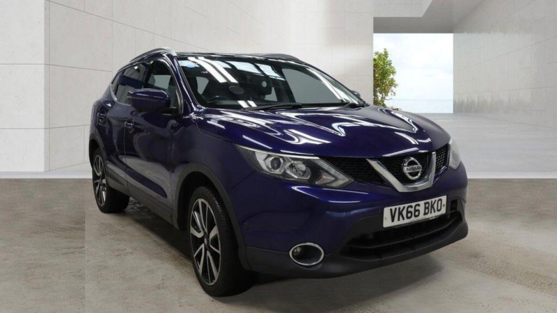 2016 Nissan Qashqai 1.6 Dci Tekna 2WD Euro 6 (s/s) 5dr in Blue — image 1