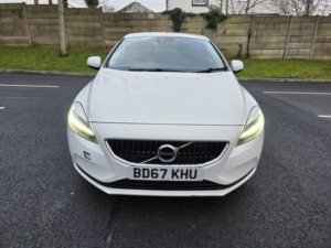 2018 Volvo V40