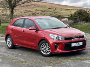 2019 Kia Rio 1.4 2 5dr Man, Red, Petrol + 1 Owner in Red — image 6