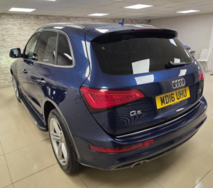2016 Audi Q5 2.0 Tdi S Line Plus SUV 5dr Diesel Manual Quattro Euro 6 (s/s) (150 Ps) in Blue — image 3