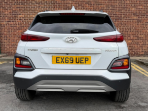 2019 Hyundai Kona 1.0 T-Gdi Premium Euro 6 (s/s) 5dr in White — image 5