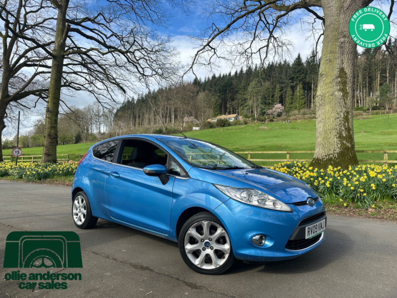 2009 Ford Fiesta 1.4 Titanium Hatchback 3dr Petrol Manual (133 G/km, 94 Bhp) in Blue — image 1