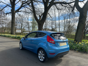 2009 Ford Fiesta 1.4 Titanium Hatchback 3dr Petrol Manual (133 G/km, 94 Bhp) in Blue — image 6