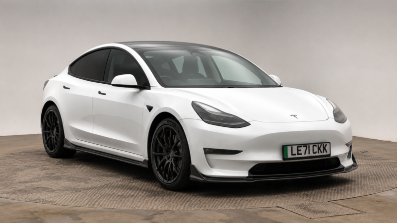 2022 Tesla Model 3 (dual Motor) Long Range in White — image 1