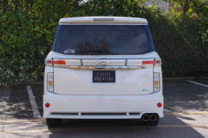 2010 Nissan Elgrand 3.5 V6 Rider 5dr 7 Seats in White — image 6