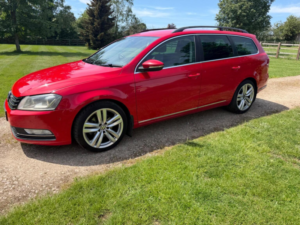 2014 Volkswagen Passat 2.0 Tdi Bluemotion Tech Executive Style DSG Euro 5 (s/s) 5dr in Red — image 6