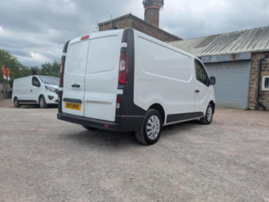 2021 Renault Trafic 2.0 Dci Energy 28 Business Swb Standard Roof Euro 6 (s/s) 5dr in White — image 5