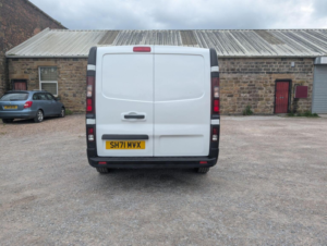 2021 Renault Trafic 2.0 Dci Energy 28 Business Swb Standard Roof Euro 6 (s/s) 5dr in White — image 6