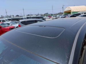 2011 Toyota Vellfire 2.4 V 5dr 8 Seats in Black — image 5