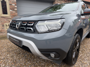 2022 Dacia Duster 1.3 Extreme Se Tce 130 4x2 in Grey — image 5