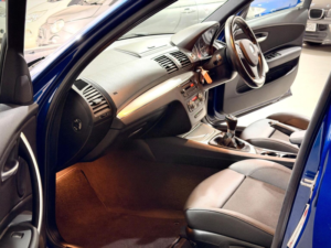 2010 BMW 1 Series 2.0 118i M Sport Euro 4 5dr in Blue — image 2