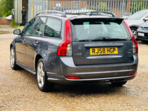 2008 Volvo V50 2.0d Sport Euro 4 5dr in Grey — image 6