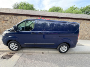 2020 Ford Transit Custom 2.0 320 Ecoblue Trend L1 H1 Euro 6 (s/s) 5dr in Blue — image 6