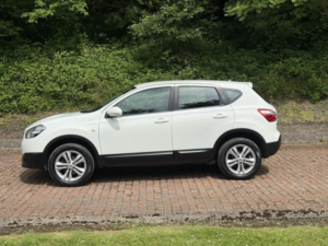 2012 Nissan Qashqai 1.5 Dci Acenta in White — image 2