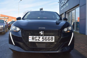2020 Peugeot E-208 50kwh Allure Auto 5dr in Black — image 6