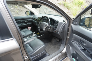 2017 Mitsubishi Outlander 2.0 H 12kwh 4hs in Brown — image 2